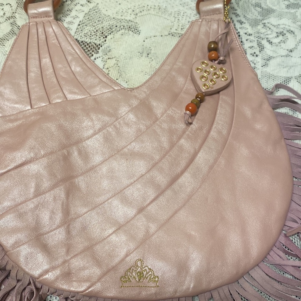 Cute little Vintage Y2K Paris Hilton pink fringe shoulder bag. - Picture 2 of 12
